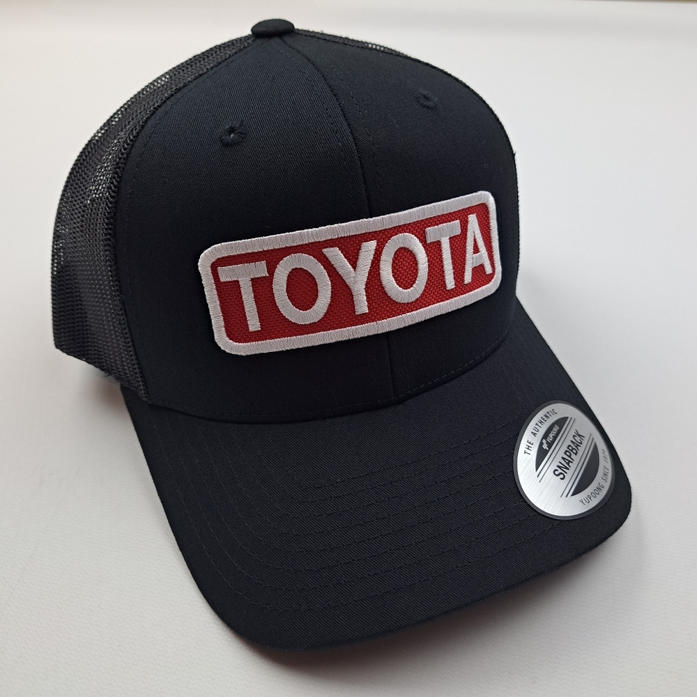 Toyota Embroidered Patch Curved Bill Trucker Mesh Snapback Hat Cap Black - Picture 3 of 4